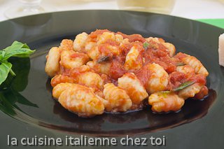 gnocchis sauce tomate et basilic